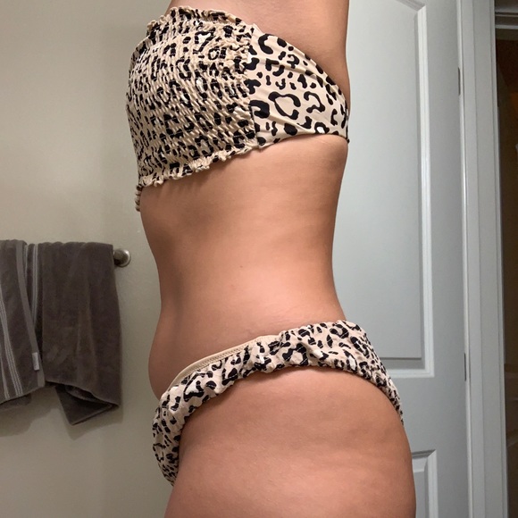 Cheetah Print Swimsuit (top & bottom) - Picture 3 of 5